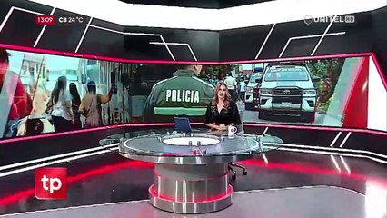 ​Camionero choca un auto y huye, la conductora lo persigue y al reclamarle, el hombre la arrolla