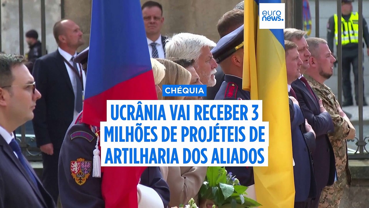 Zelenskyy afirma que a Ucrânia espera três milhões de projéteis de artilharia dos aliados