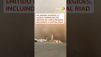 Tempestade de poeira 'engole' cidades no Oriente Médio #shorts