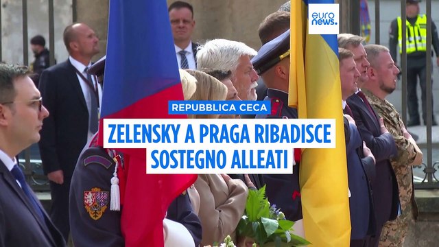 Zelensky a Praga: l’Ucraina punta a ricevere tre milioni di proiettili d’artiglieria entro il 2025