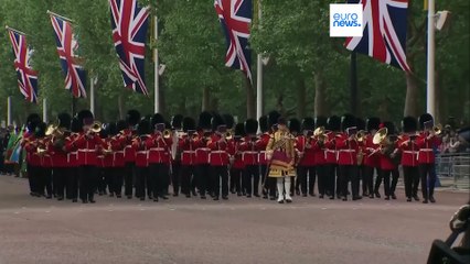 Парад Победы в Лондоне: украинские военные прошли маршем с британцами