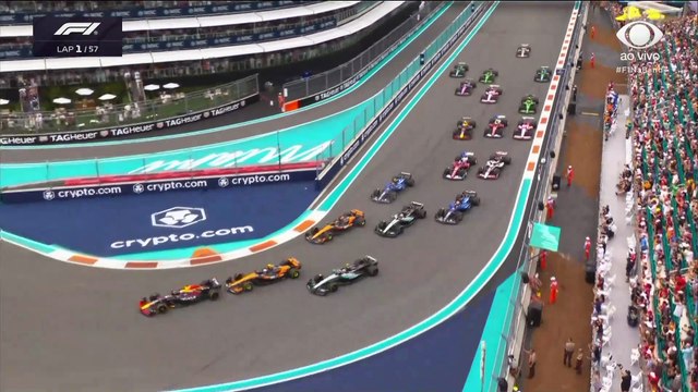 F1: Bortoleto passa Hamilton e Verstappen segura a ponta; veja a largada