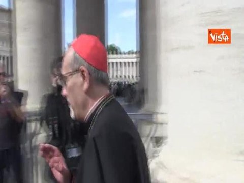 Il Cardinale Pizzaballa entra alla Congregazione dei Cardinali in Vaticano