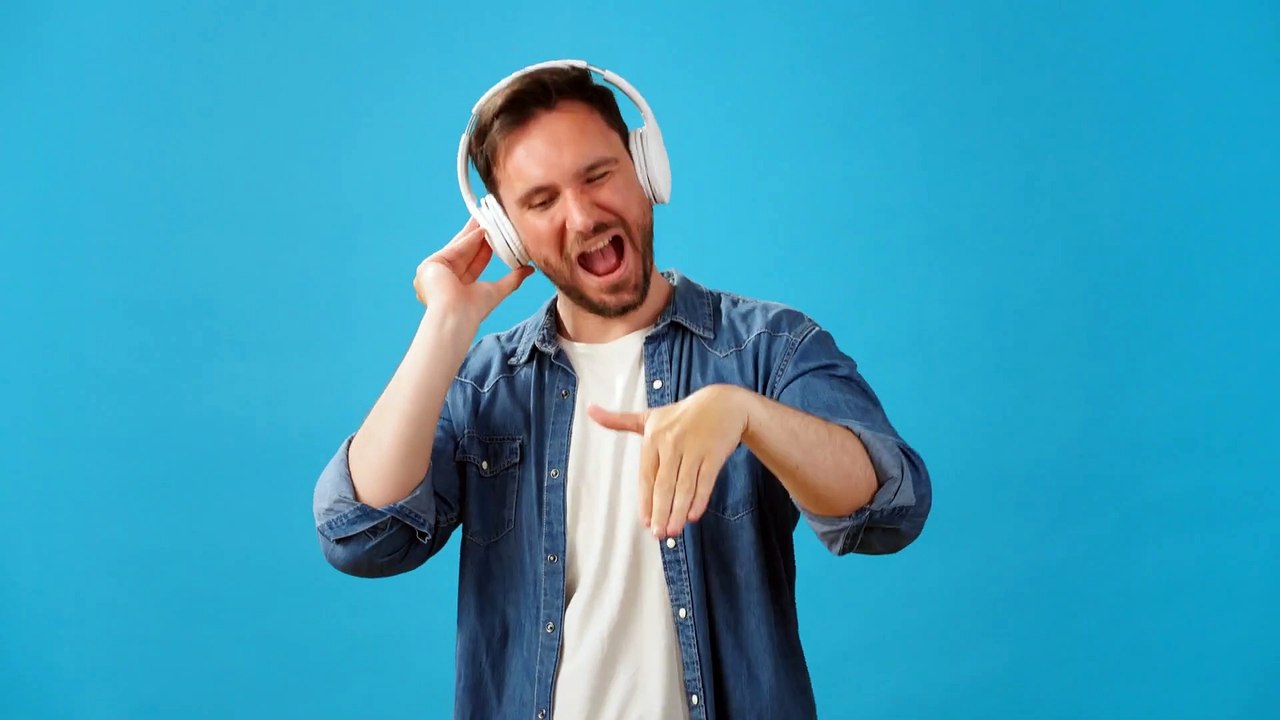 2)_Musique. Sofa. Hip-hop et rap. Humeur _ Mélancolique. Artiste. Dyalla