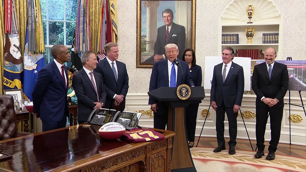 Trump says he thinks Canadian PM Carney "wants to make a deal" during White House visit this week