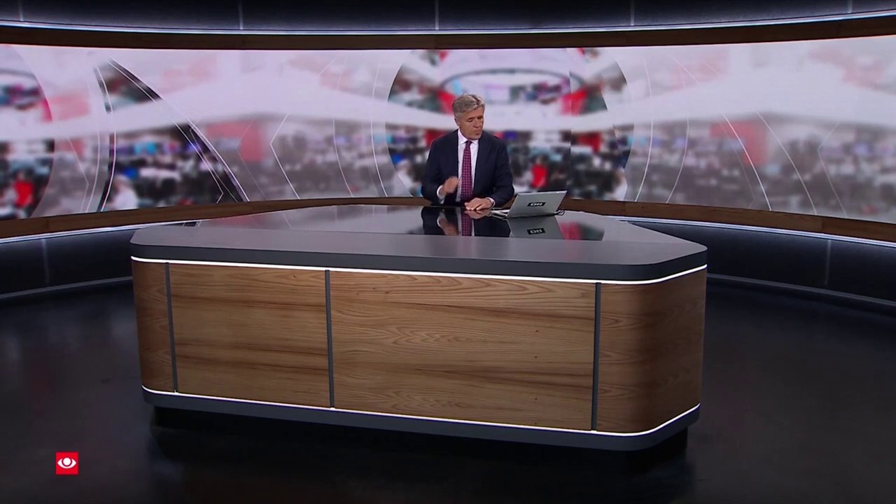 Danmark tænder lys - Befrielsen 80 år | Program 2 med taler og fællessang - 2 Programmer i alt | DEL 1 - 2 dele i alt - 4 Maj 2025 | DRTV