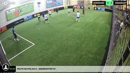 Faute de Nolan A - Emigrantes Fc