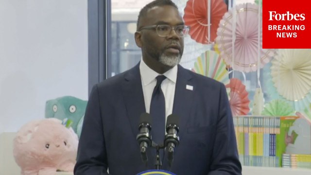 Chicago Mayor Brandon Johnson Holds Press Briefing For National Small Business Week