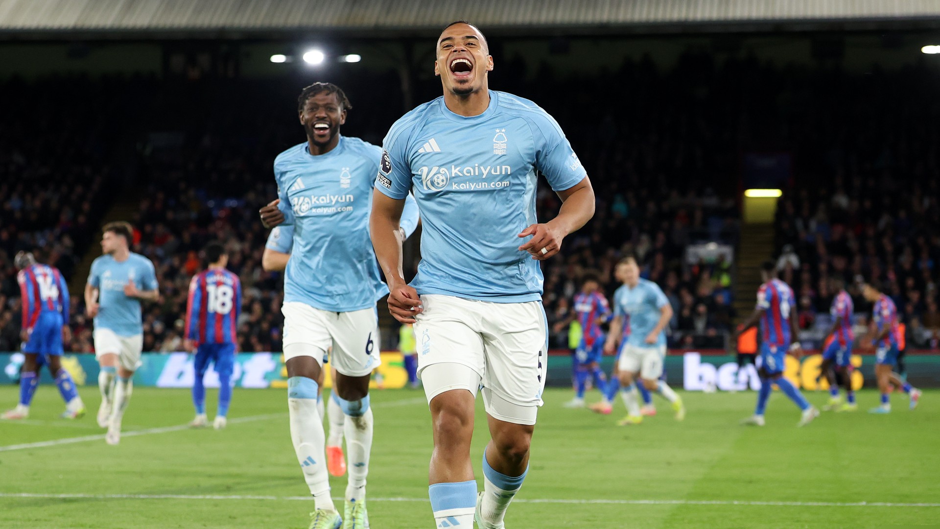 Forest held by Palace as Champions League hunt continues