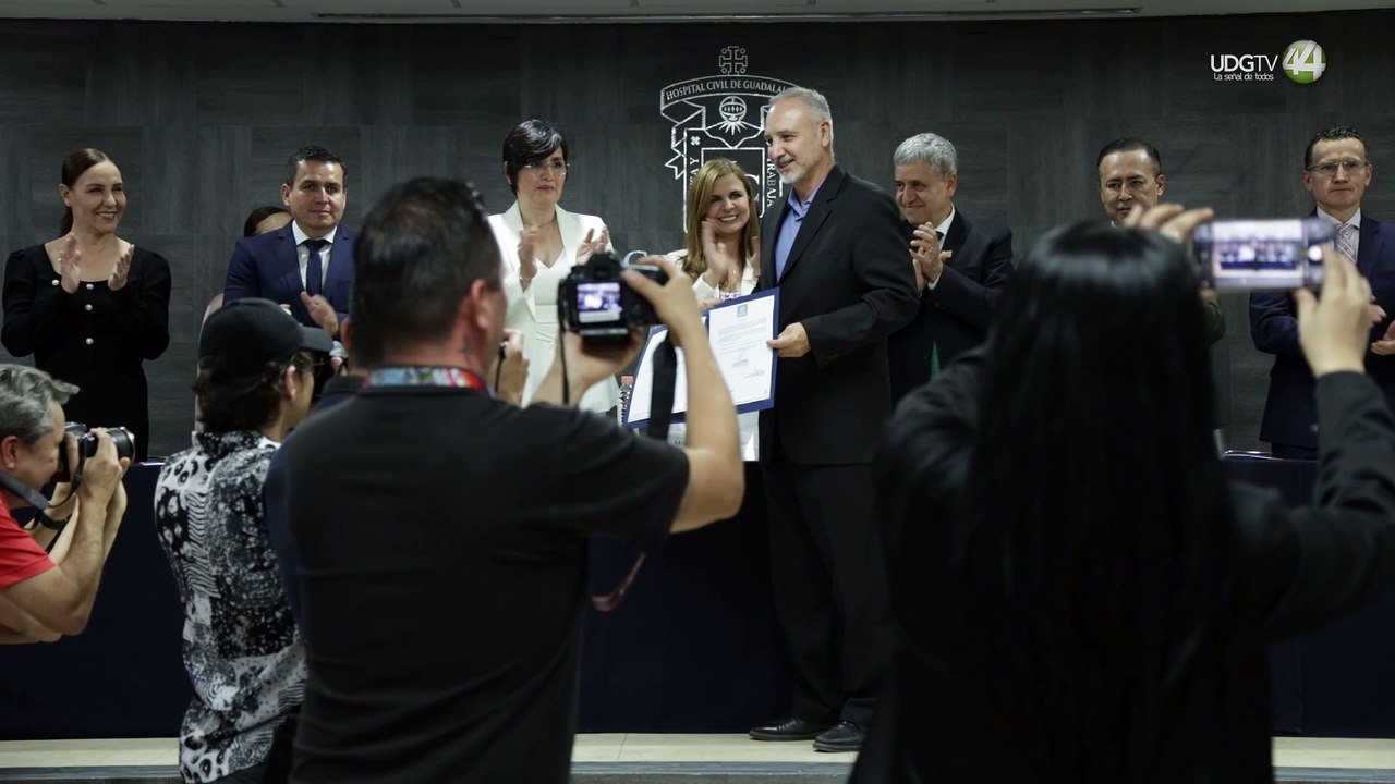 Rectora general de la UdeG entrega nombramientos a directivos de los Hospitales Civiles