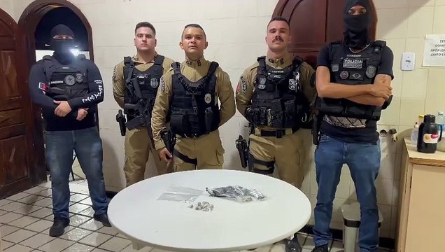 Jovem é morto a tiros em São Bento e dupla é detida em flagrante após homicídio; arma e drogas foram apreendidas