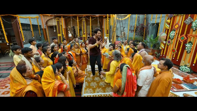 Bhool Chuk Maaf - Trailer