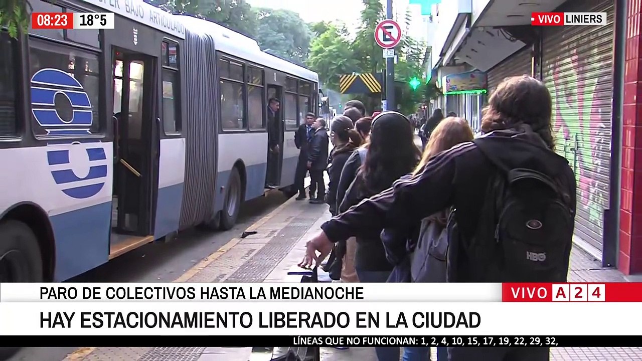 Comenzó el paro nacional de colectivos de la UTA en servicios de corta y media distancia