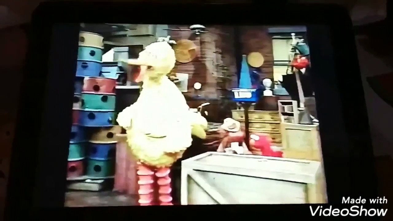 Opening and Closing to Sesame Street: Play-Along Games and Songs VHS 1986 (1992 Case)