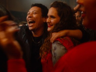 La Mer au loin: Trailer HD st FR