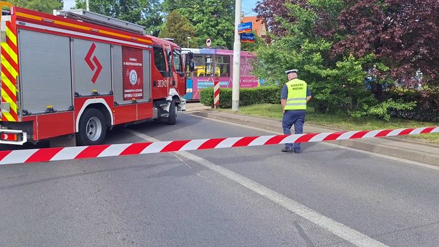 Wypadek tramwaju i autobusu MPK