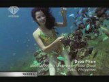Model Bebe Pham under water in San Vicente