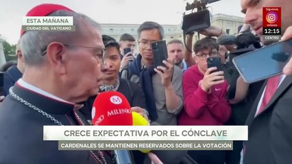 Crece expectativa de fieles creyentes en el Vaticano por el cónclave