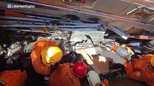 Un accidente de autobús en Indonesia deja al menos 12 muertos y 25 heridos