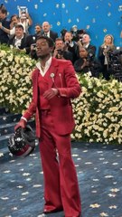 MET Gala 2025: Rihanna revela gravidez e Damson Idris transforma look