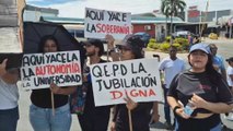Universitarios protestan en La Chorrera