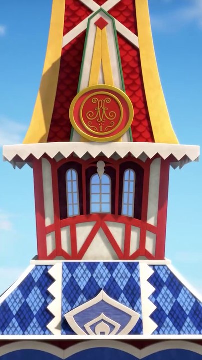 Kneel before your QUEEN!   #MashaAndTheBear #Cartoons #Queens #Royalty