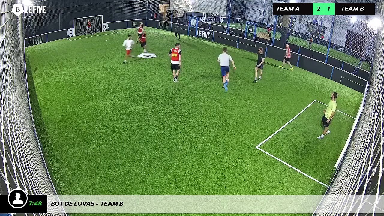 But de Luvas - Team B