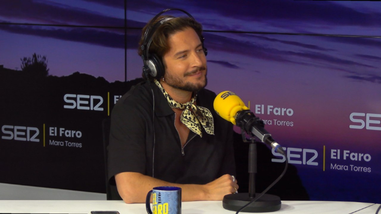 Manuel Carrasco se emociona al volver a tocar una de sus primeras canciones