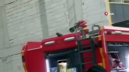 Şanlıurfa’da korkutan yangın! Alev alev yanan daire kül oldu