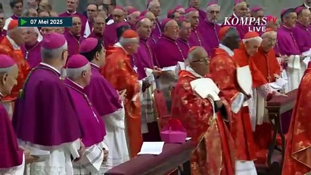 Momen Ignatius Kardinal Suharyo Ikut Misa Konklaf Pemilihan Paus Baru di Vatikan