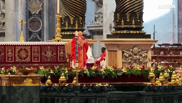 Cardinale Re: Il mondo di oggi attende molto dalla Chiesa