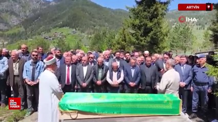 Cumhurbaşkanlığı İletişim Başkanı Altun amcasının cenaze törenine katıldı