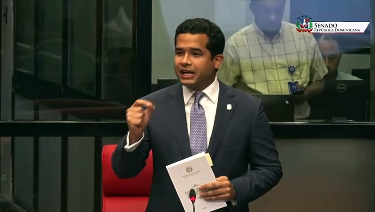 Tráfico de migrantes: la propuesta de Omar Fernández que impondría sanción permanente a funcionarios