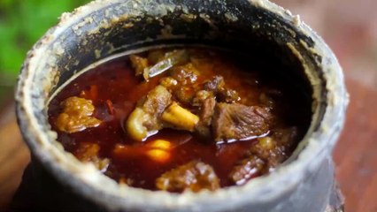 Order your favorite Non-Veg Delight Box in train