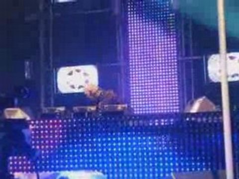 nicolas cuer mix live @ WIF nimes 2007 part.2