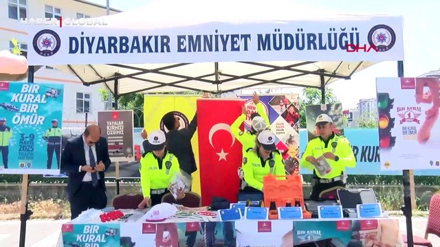 Diyarbakır’da trafik haftasında çocuklara farkındalık eğitimi