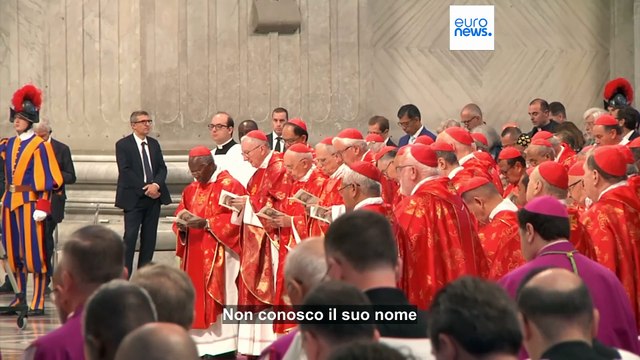 Conclave, chi sarà il nuovo papa? Le voci dei fedeli a piazza San Pietro