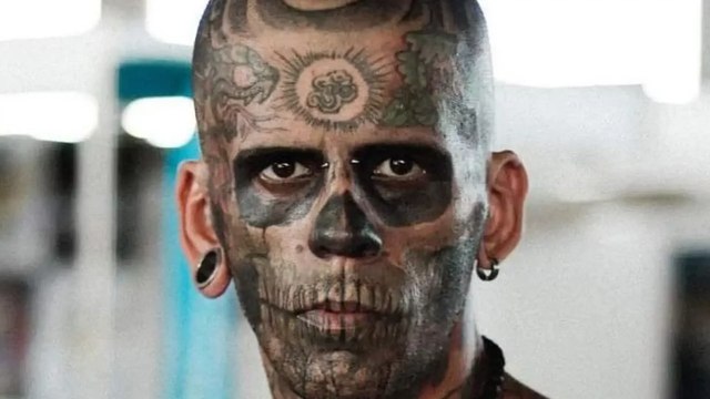 Brasileño con más de 170 tatuajes decidió borrarlos todos y eliminar su pasado: ahora es pastor