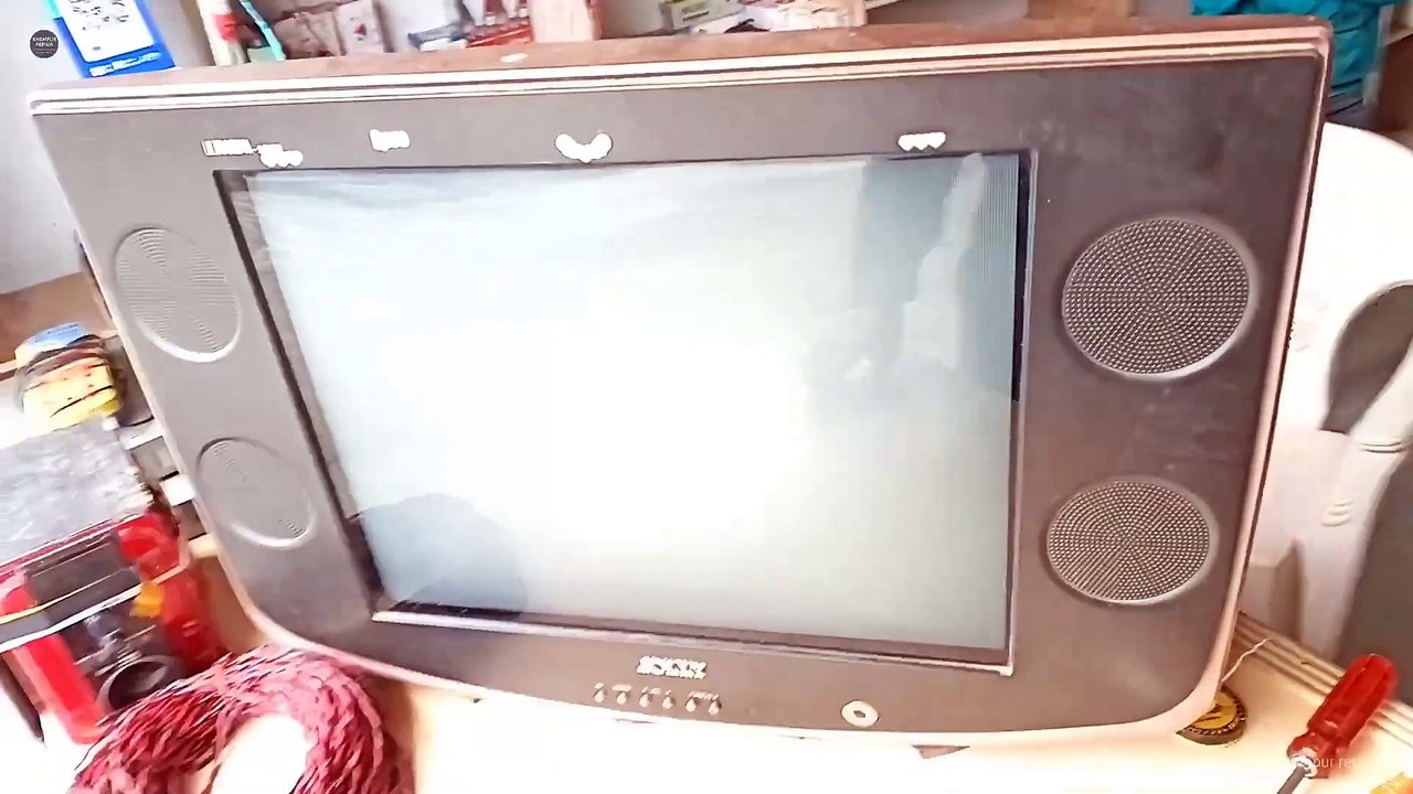 CRT TV blinking problem | पावर देने पर टीवी टिक-टिक करता है | प्रॉब्लम को समझें और रिपेयर करें