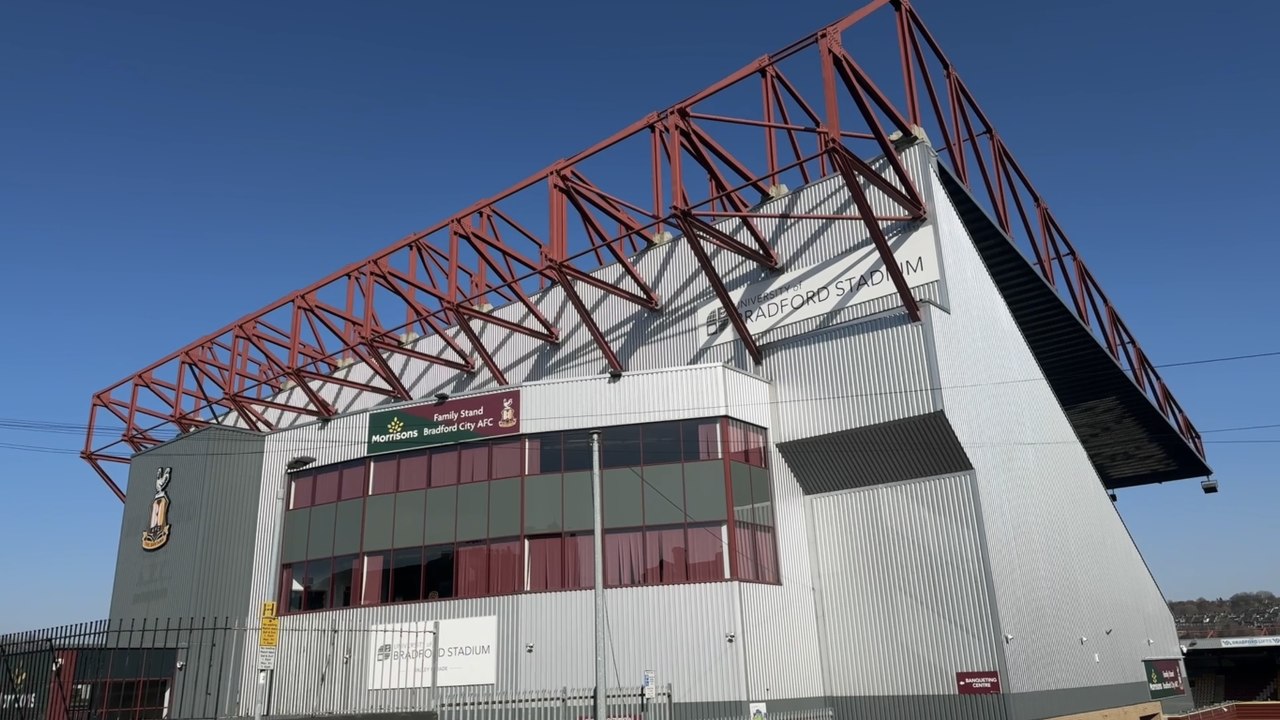 “Scenes of pure chaos” as Bradford clinched promotion