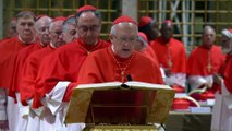 Los seis cardenales españoles en el cónclave prestan juramento