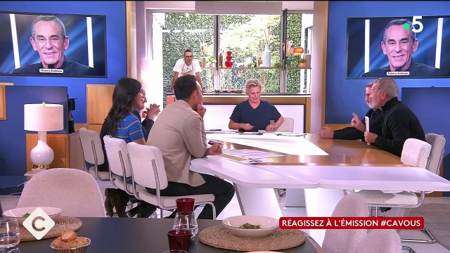 Laurent Ruquier regrette que Laurent Ruquier présente ses excuses dans C à vous , le 6 mai 2025, sur France 5