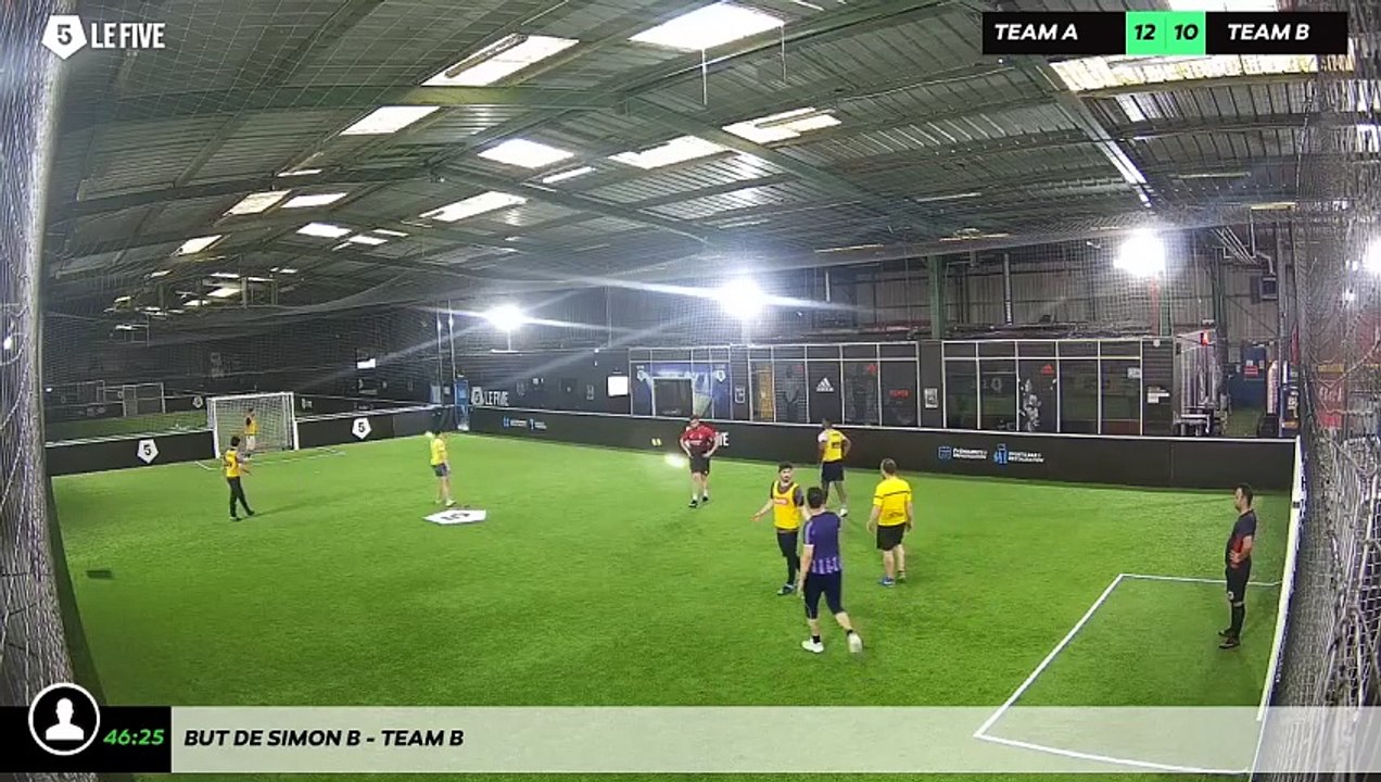 But de Simon B - Team B
