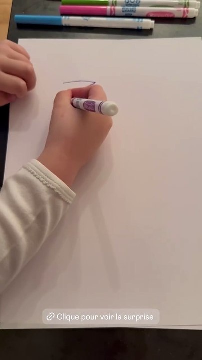 Louane a dévoilé une belle surprise à quelques jours de l'Eurovision