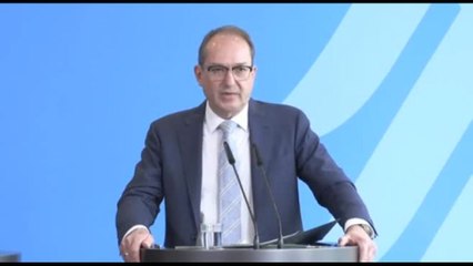 Germania, il nuovo governo annuncia: "Respingeremo più migranti"