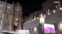 Conclave, la prima fumata e' nera. Non c'e' ancora il nuovo Papa