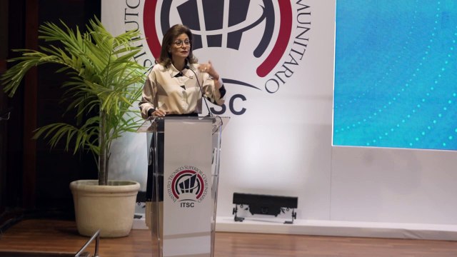 Raquel Peña Estamos sentando las bases para una República Dominicana más próspera, innovadora y sostenible