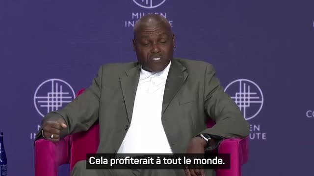 JO - Carl Lewis propose des solutions pour soutenir les athlètes olympiques