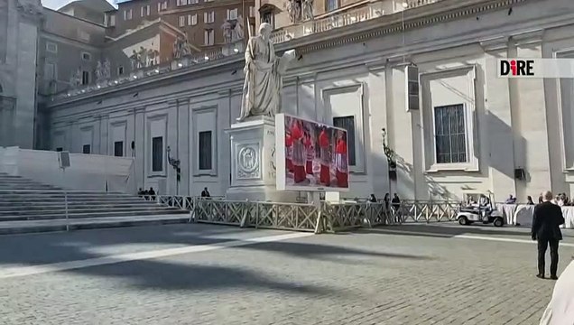 Roma - PAPA. CONCLAVE, CARDINALI IN PROCESSIONE VERSO CAPPELLA SISTINA (07.05.25)