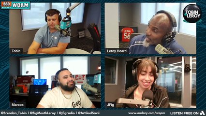 1 Polar Bear versus 100 men?